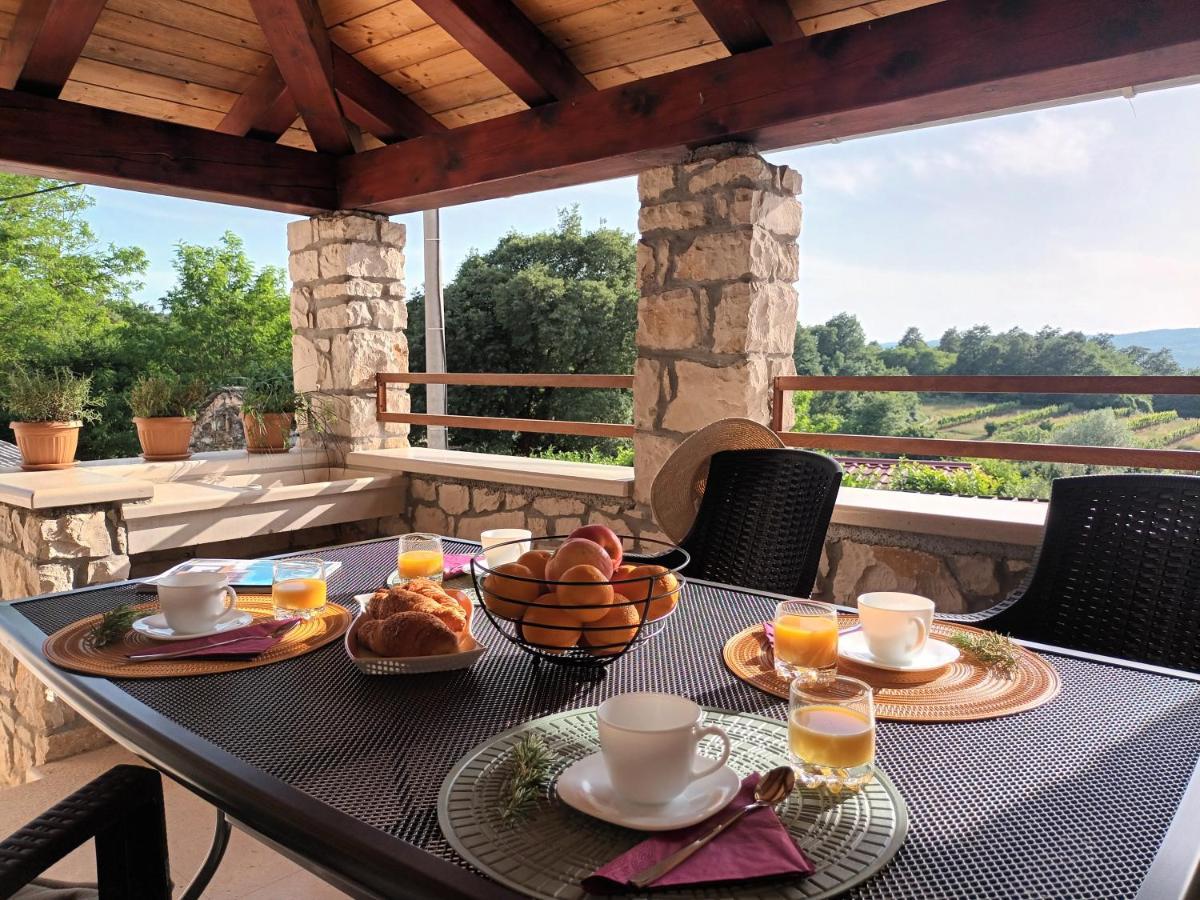 Guesthouse Marija Potpićan 외부 사진
