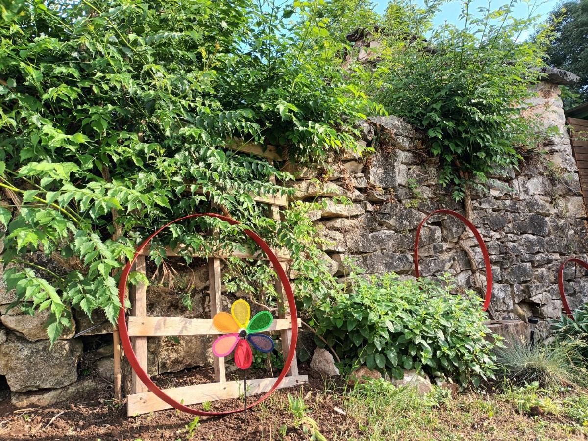 Guesthouse Marija Potpićan 외부 사진