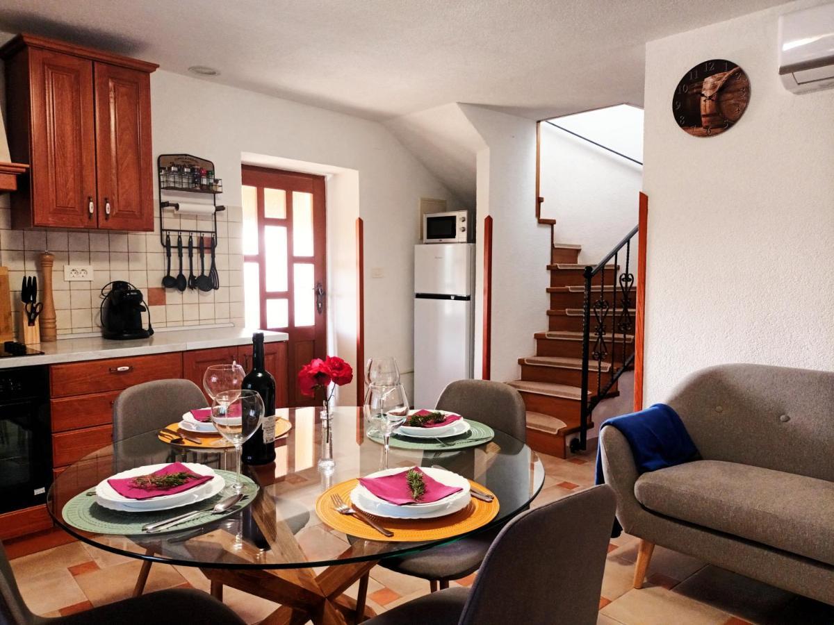 Guesthouse Marija Potpićan 외부 사진