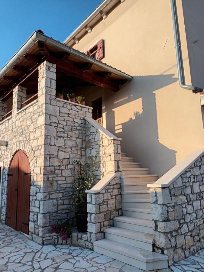 Guesthouse Marija Potpićan 외부 사진