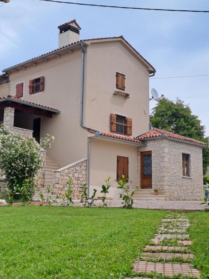Guesthouse Marija Potpićan 외부 사진